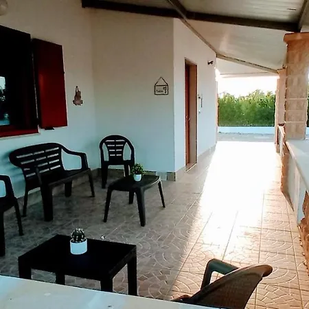 Vila Zaira *
